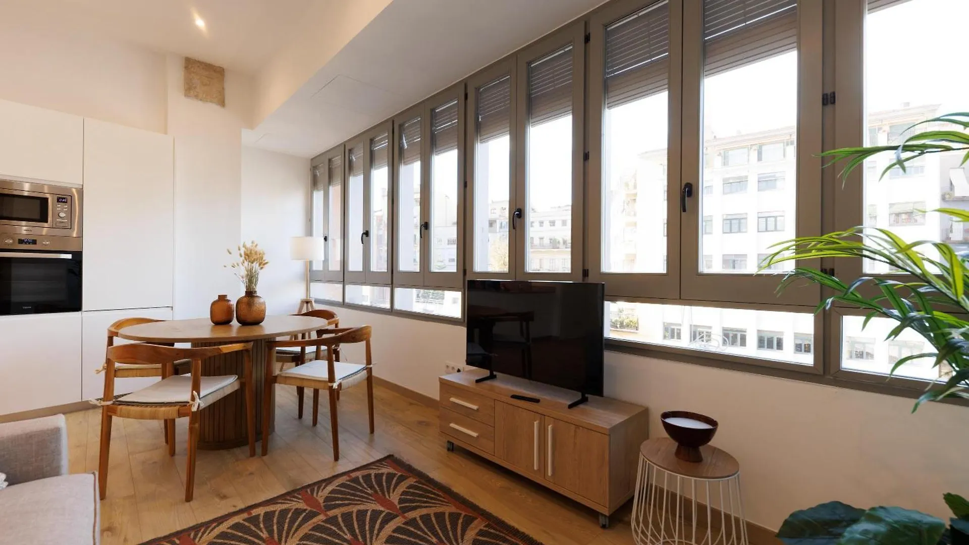 Bravissimo Pont Sant Agusti, Monthly Apartments Girona Spain