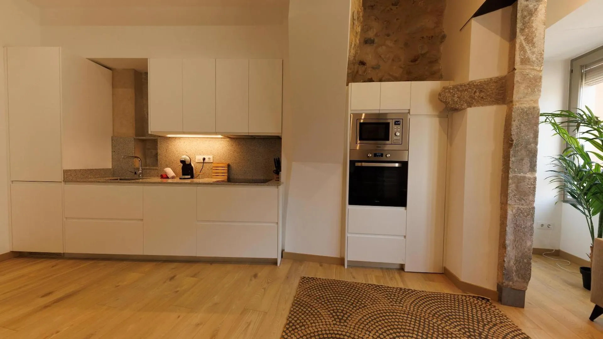 Bravissimo Pont Sant Agusti, Monthly Apartments Girona Spain