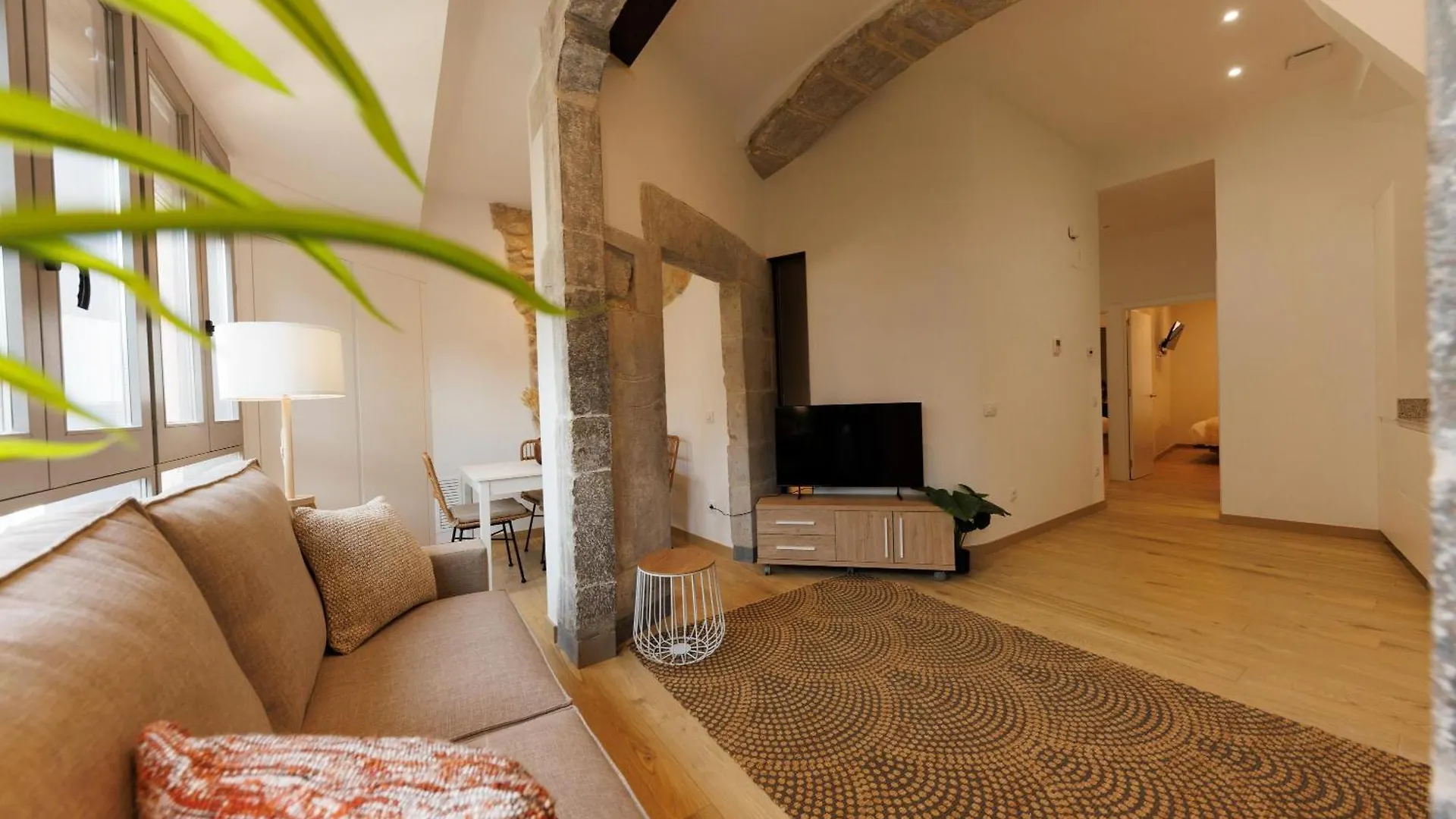 Bravissimo Pont Sant Agusti, Monthly Apartments Gerona