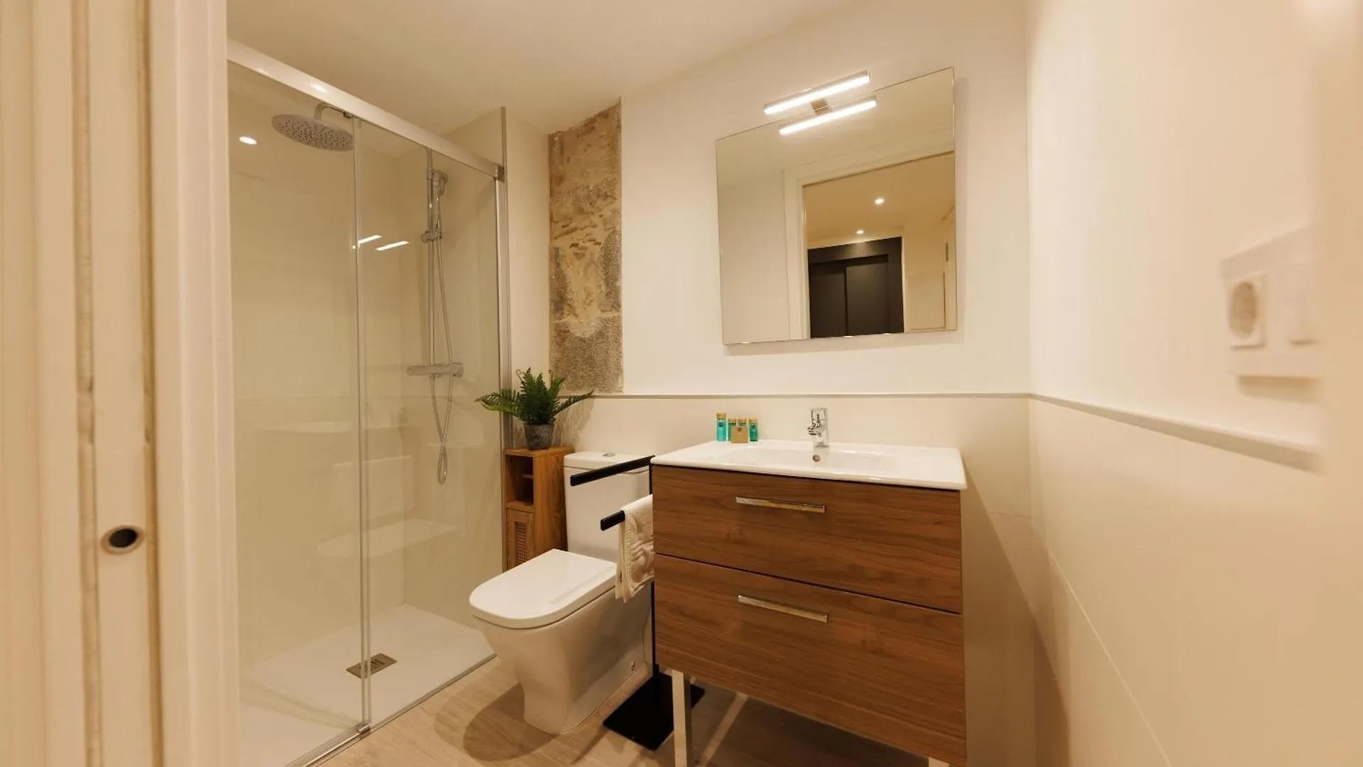 Bravissimo Pont Sant Agusti, Monthly Apartments Girona