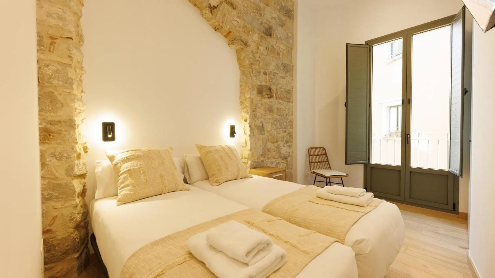 Bravissimo Pont Sant Agusti, Monthly Apartments Girona 0*,  Spain
